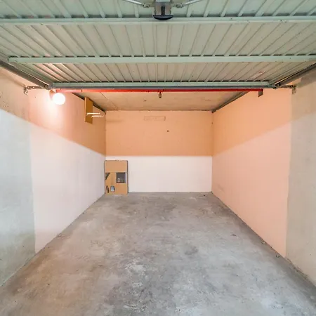 Apartment Beautiful Spacious 100m From The With 2 Terraces & Private Garage Box *