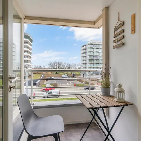 Beautiful Spacious 100m From The With 2 Terraces & Private Garage Box Lägenhet *